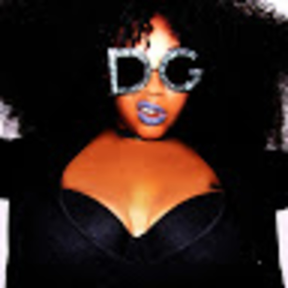 Meet your Posher, The nina nicole